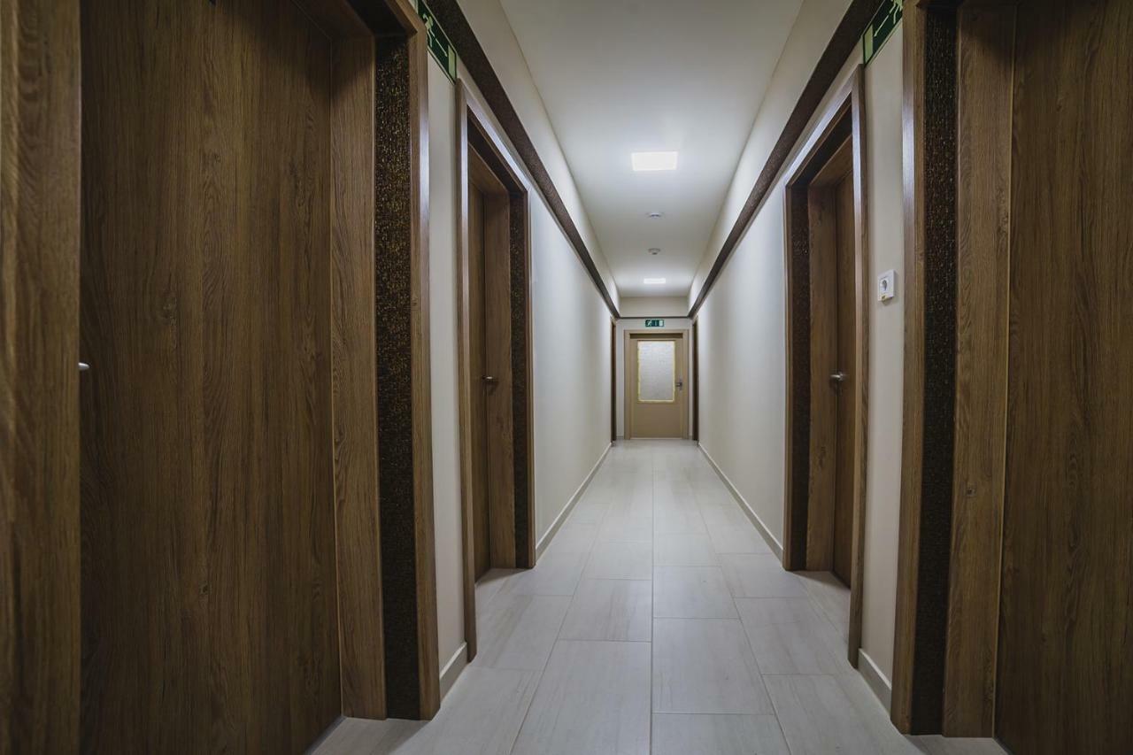 Sztar Motel Etterem Balassagyarmat Zewnętrze zdjęcie
